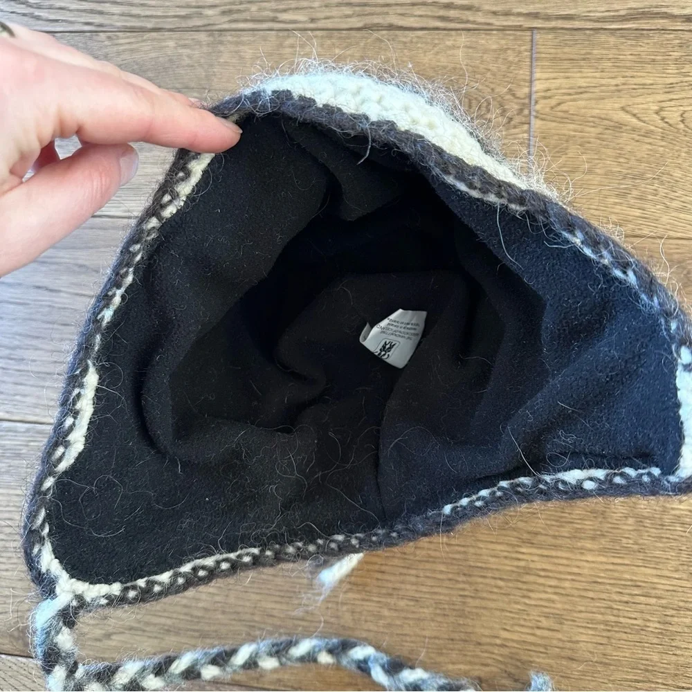New Pure New Wool Hat Kids Size Handmade Made in Iceland